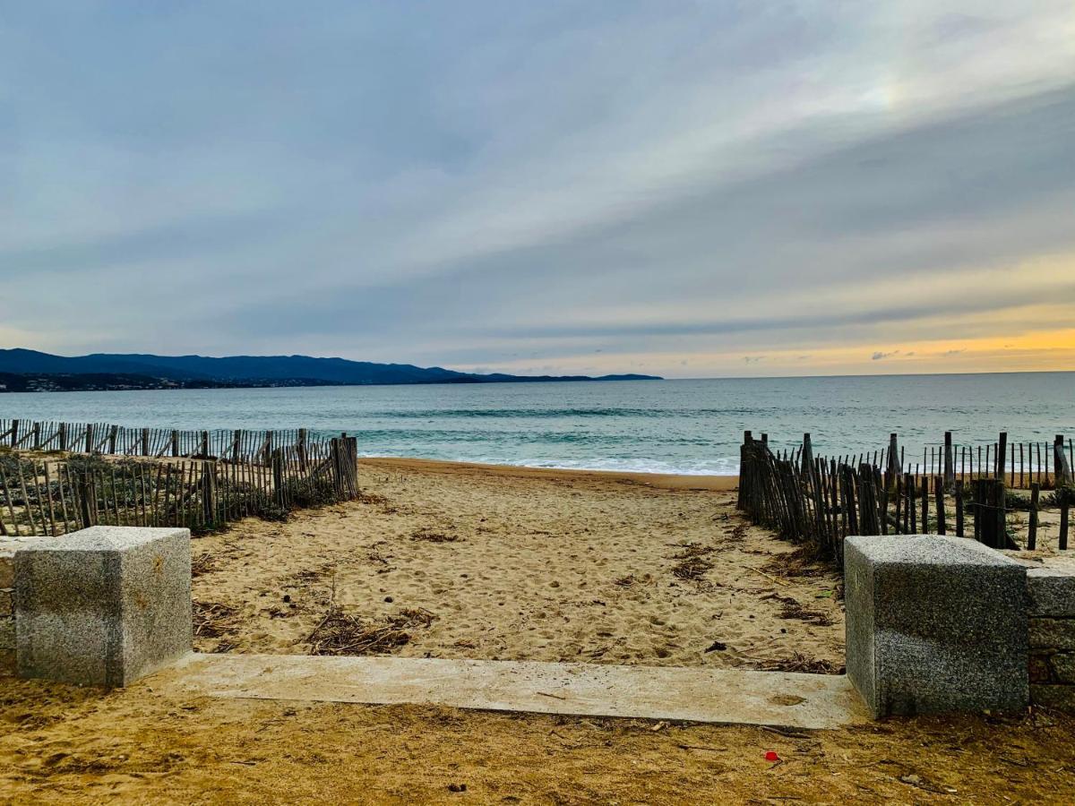 T2 Ajaccio Vue Mer エクステリア 写真
